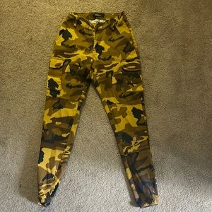 camo pants
